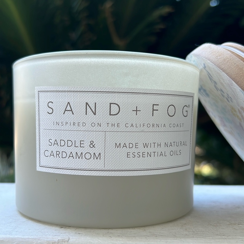 Saddle & Cardamon Scented Candle